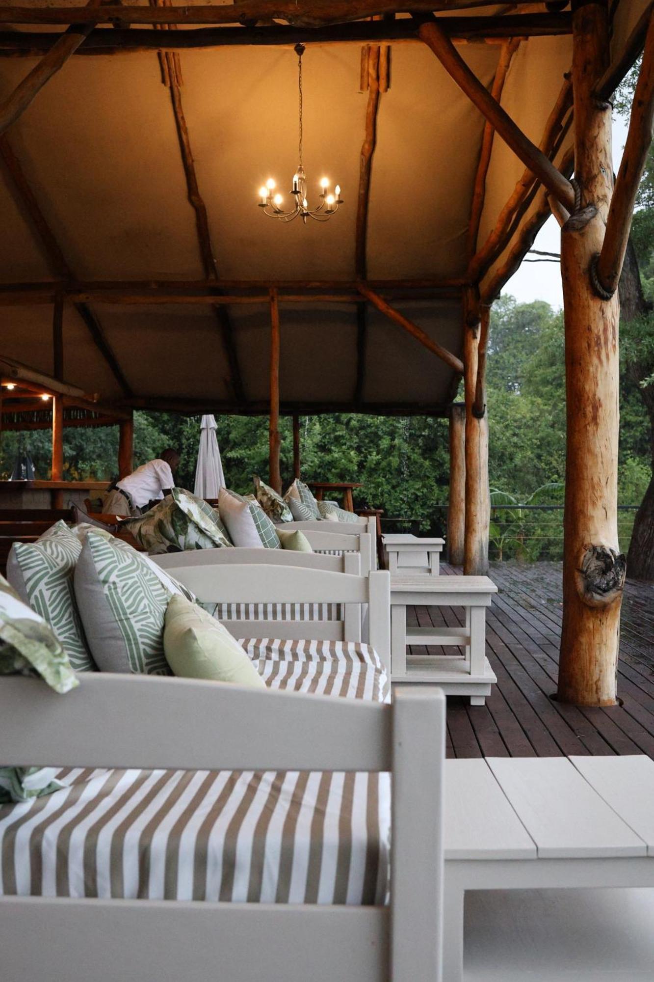 Zambezi Dusk Villa Ливингстън Екстериор снимка
